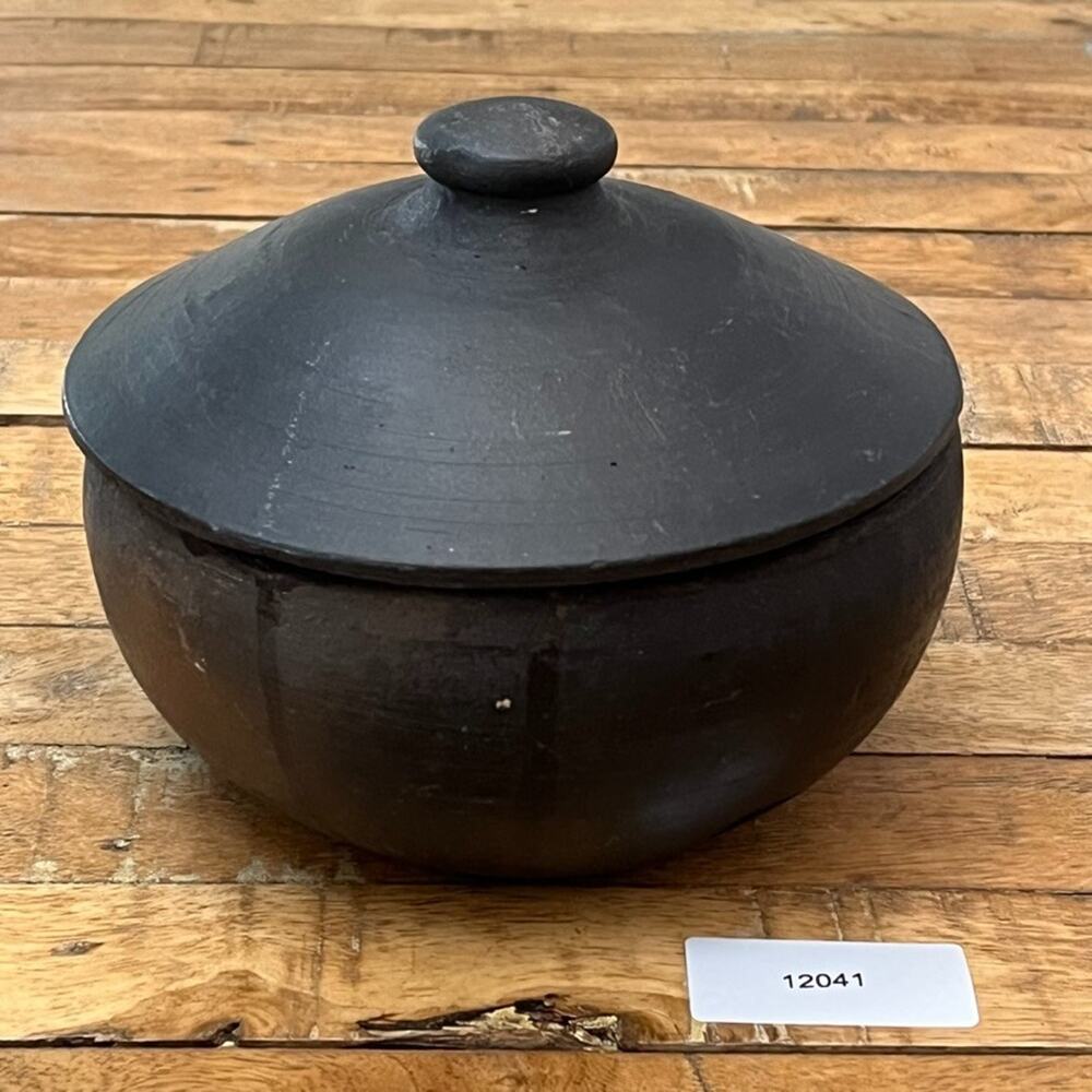 Smoked Terracotta Bowl With Lid 6"
